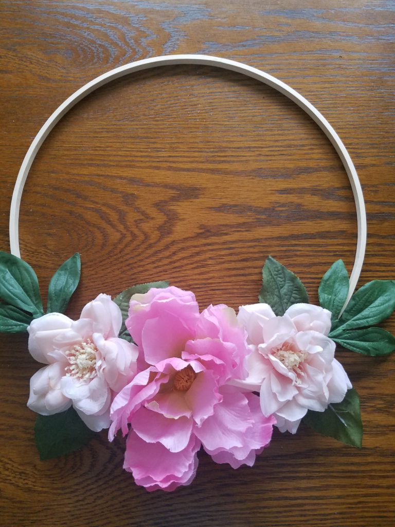 Modern Embroidery Hoop Wreath