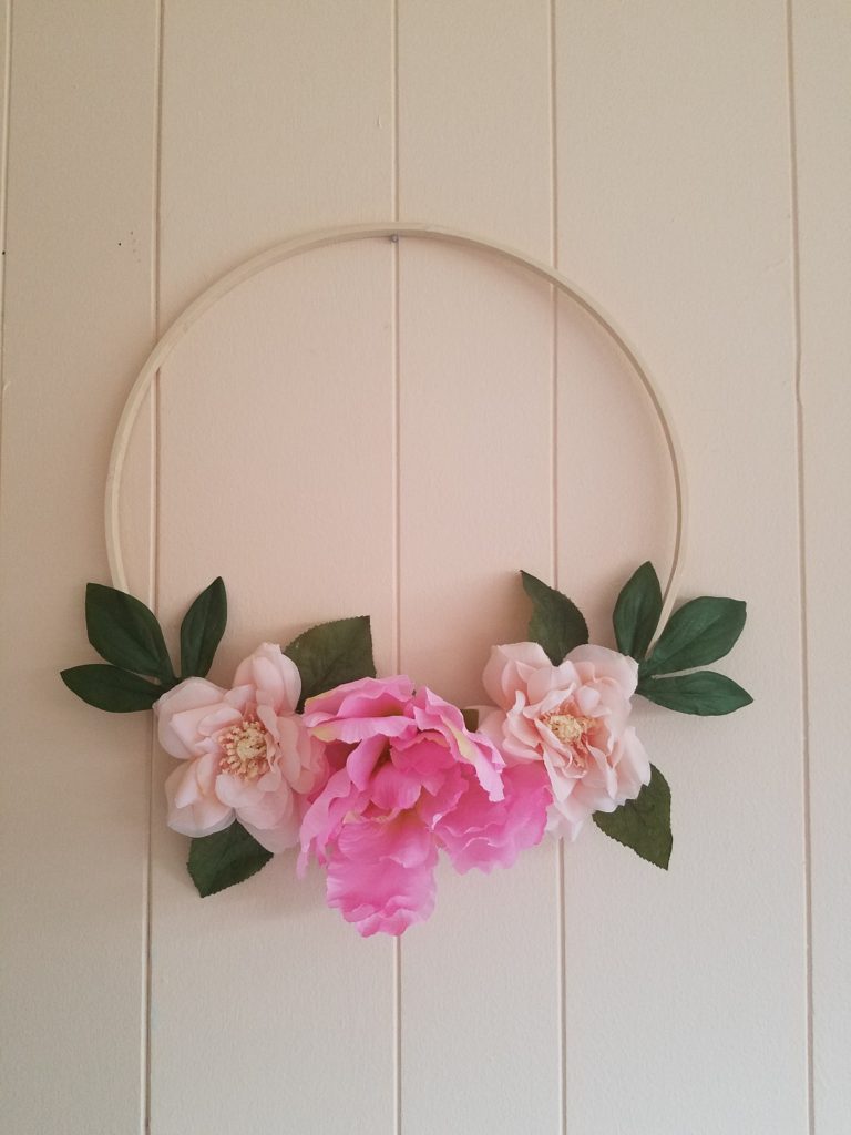 DIY Embroidery Hoop Wreath