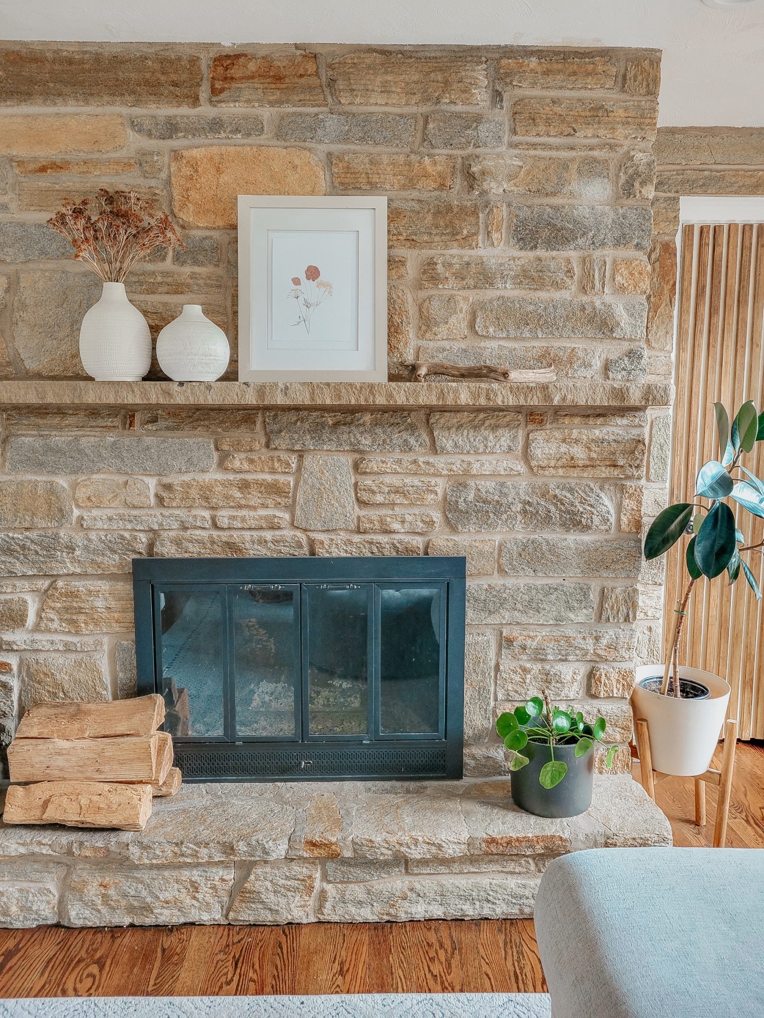 Small Living Room Decorating Ideas — Peony Street