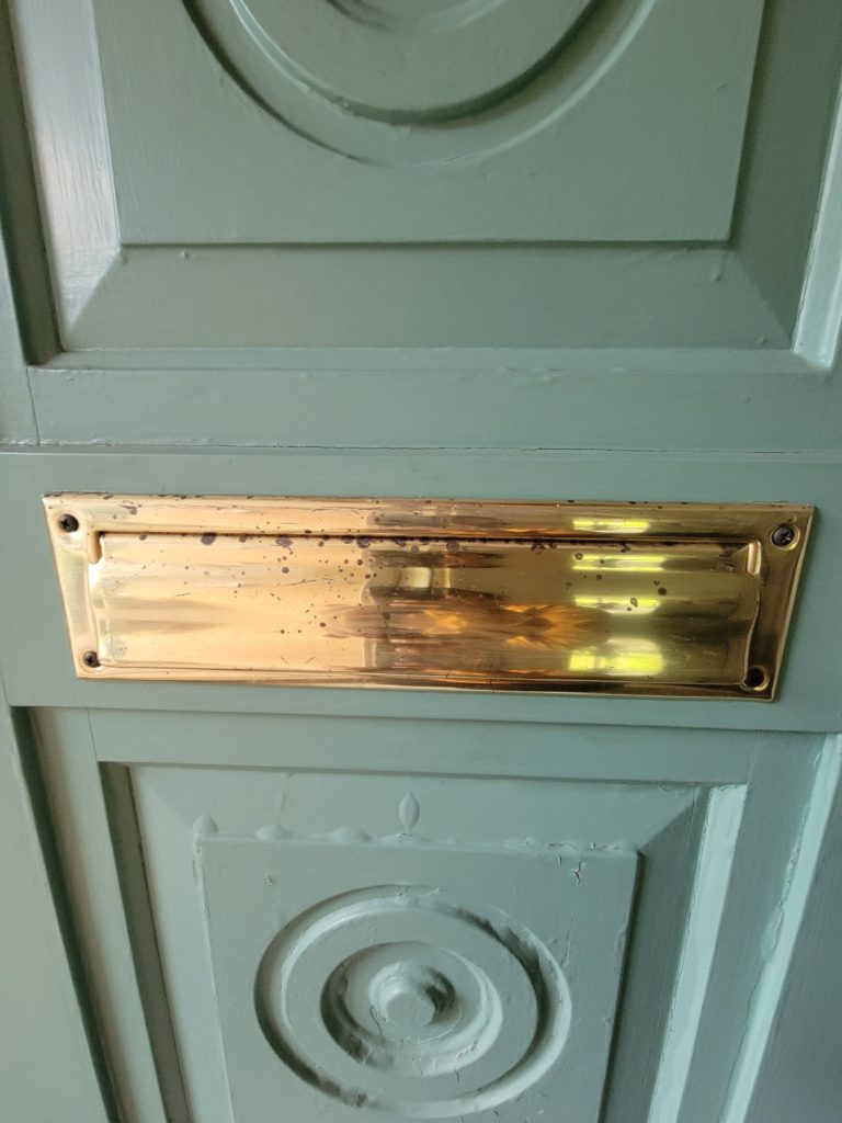 Gold mail slot
